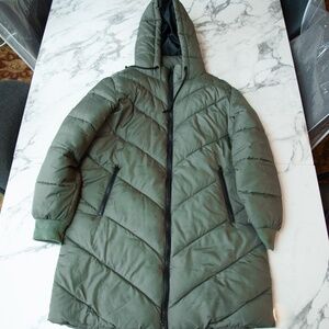 Sebby Women's Long Puffer Hooded Winter Coat in Army Green Size Medium